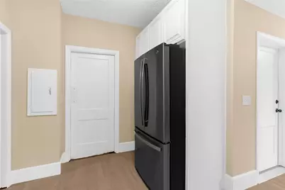 895 Alcoma St, Sharon, PA 16146 - Photo 17