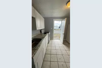 139 N Water Ave #2, Sharon, PA 16146 - Photo 17