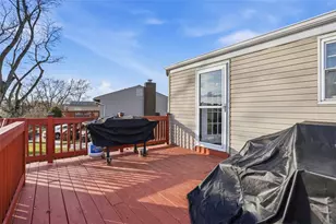 129 Scottsdale Dr, Moon/Crescent Twp, PA 15108 - Photo 27