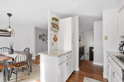 129 Scottsdale Dr, Moon/Crescent Twp, PA 15108 - Photo 13