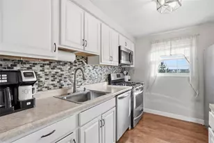 129 Scottsdale Dr, Moon/Crescent Twp, PA 15108 - Photo 11