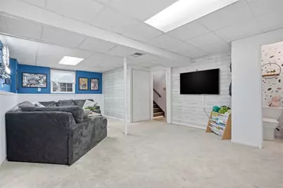 129 Scottsdale Dr, Moon/Crescent Twp, PA 15108 - Photo 23