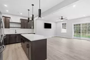 2339 Old Greentree Rd, Scott Township, PA 15106 - Photo 9