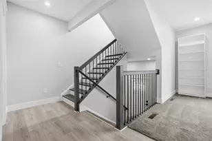 2339 Old Greentree Rd, Scott Township, PA 15106 - Photo 3