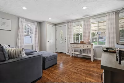 6417 Helen St., South Park, PA 15129 - Photo 3