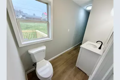 354 Maple St, North Union Township, PA 15456 - Photo 9