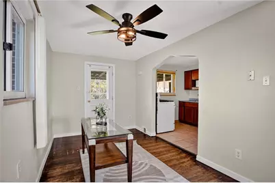 813 Alberta Dr, West Mifflin, PA 15122 - Photo 9