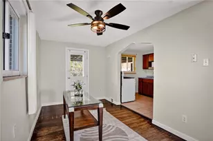 813 Alberta Dr, West Mifflin, PA 15122 - Photo 9