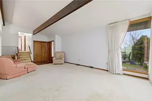 261 Hazelwood Dr, North Franklin Township, PA 15301 - Photo 9