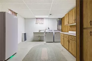 261 Hazelwood Dr, North Franklin Township, PA 15301 - Photo 29