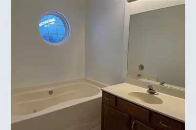2003 Trail Side Court, Jeannette, PA 15644 - Photo 17