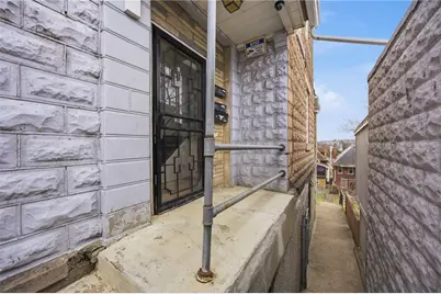 175 Saint Joseph St, Pittsburgh, PA 15210 - Photo 9