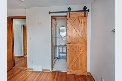 1460 Mohican Dr, Pittsburgh, PA 15228 - Photo 13