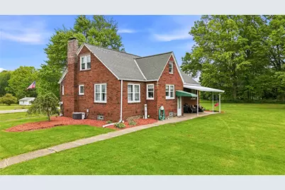 7376 Sharon Mercer Rd, Lackawannock Township, PA 16137 - Photo 3