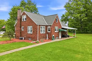 7376 Sharon-Mercer Rd, Lackawannock Township, PA 16137 - Photo 3