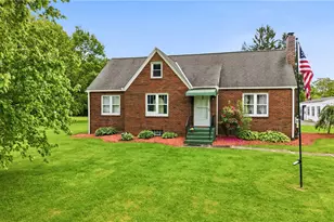 7376 Sharon-Mercer Rd, Lackawannock Township, PA 16137 - Photo 1