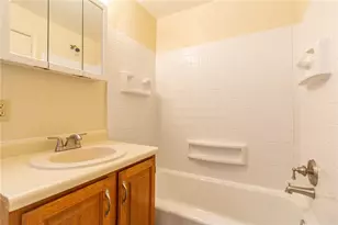 700 6th St, Glassport, PA 15045 - Photo 13