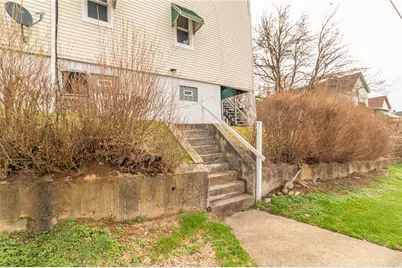 700 6th St, Glassport, PA 15045 - Photo 31