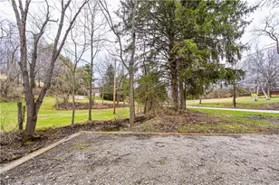 2475 State Route 119, Hempfield Township, PA 15601 - Photo 5