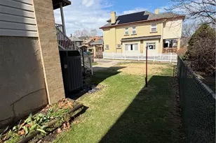 1220 Peermont Ave, Pittsburgh, PA 15216 - Photo 7