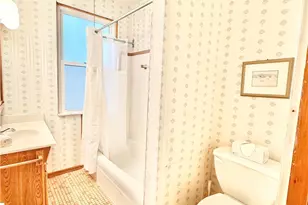 1220 Peermont Ave, Pittsburgh, PA 15216 - Photo 19