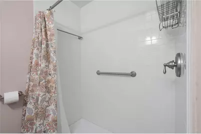 1009 Fairview Dr, Bethel Park, PA 15102 - Photo 13