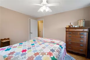 1009 Fairview Dr, Bethel Park, PA 15102 - Photo 15