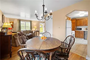 1009 Fairview Dr, Bethel Park, PA 15102 - Photo 7