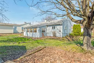 1205 Vermont Ave, Hopewell Township, PA 15001 - Photo 17