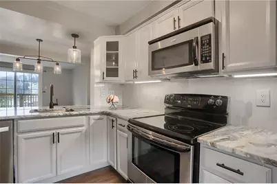 7812 Lafayette Square, Hopewell Township, PA 15001 - Photo 7