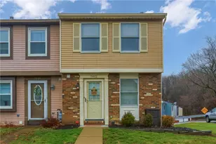 7812 Lafayette Square, Hopewell Township, PA 15001 - Photo 1