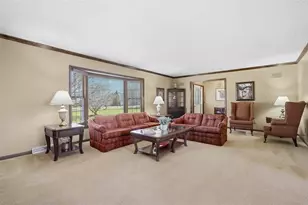 6073 Morrow Rd, Richland, PA 15044 - Photo 7