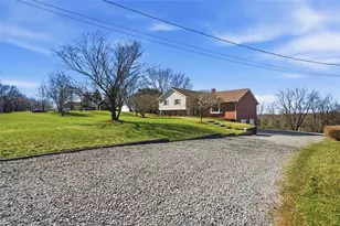 6073 Morrow Rd, Richland, PA 15044 - Photo 3