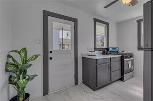 626 10th Ave, New Brighton, PA 15066 - Photo 11