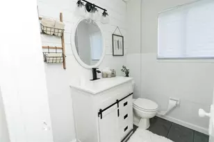 1808 Tonopah Ave, Beechview, PA 15216 - Photo 9