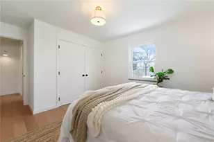 105 Weller Dr, Pittsburgh, PA 15090 - Photo 17