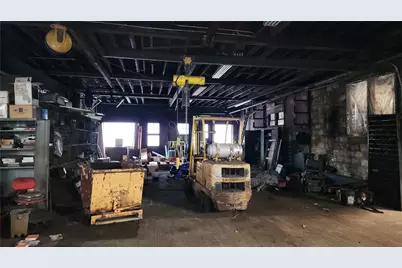 2121 5th Ave, McKeesport, PA 15132 - Photo 43