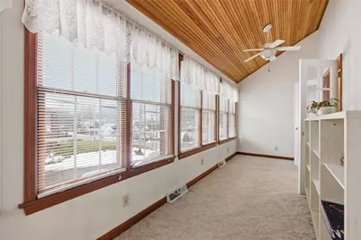 4757 Gardenville Rd, Pittsburgh, PA 15236 - Photo 9