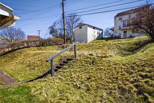 612 Independence Dr, Clairton, PA 15025 - Photo 31