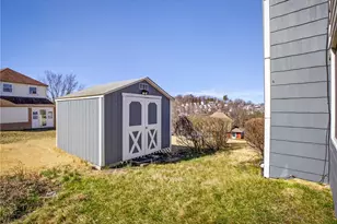 612 Independence Dr, Clairton, PA 15025 - Photo 29