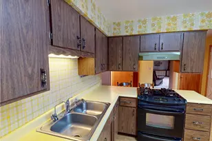 126 Delason Ave, Twp of But SW, PA 16001 - Photo 31