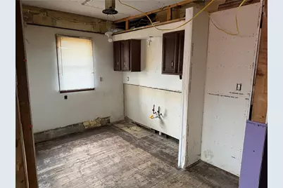 759 McKean Ave, Donora, PA 15033 - Photo 9