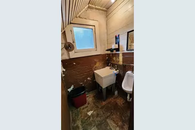 2121 5th Ave, McKeesport, PA 15132 - Photo 11