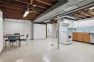 1925 Kenneth Ave, Arnold, PA 15068 - Photo 15