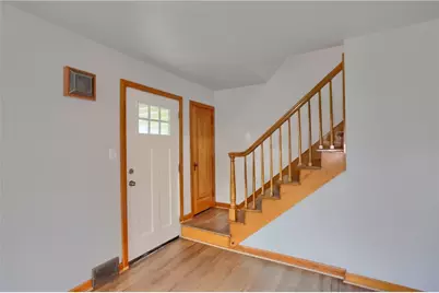 740 Pershing St, Ellwood City, PA 16117 - Photo 9