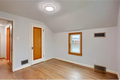 740 Pershing St, Ellwood City, PA 16117 - Photo 31