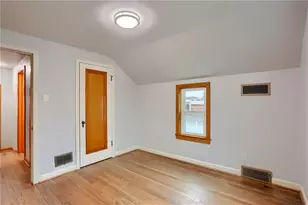 740 Pershing St, Ellwood City, PA 16117 - Photo 31