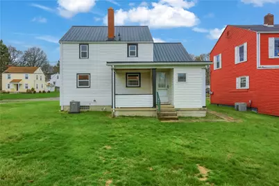 740 Pershing St, Ellwood City, PA 16117 - Photo 7