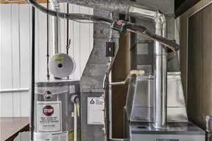 537 Green Haven Ct, Pittsburgh, PA 15239 - Photo 23