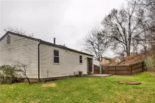 537 Green Haven Ct, Pittsburgh, PA 15239 - Photo 25